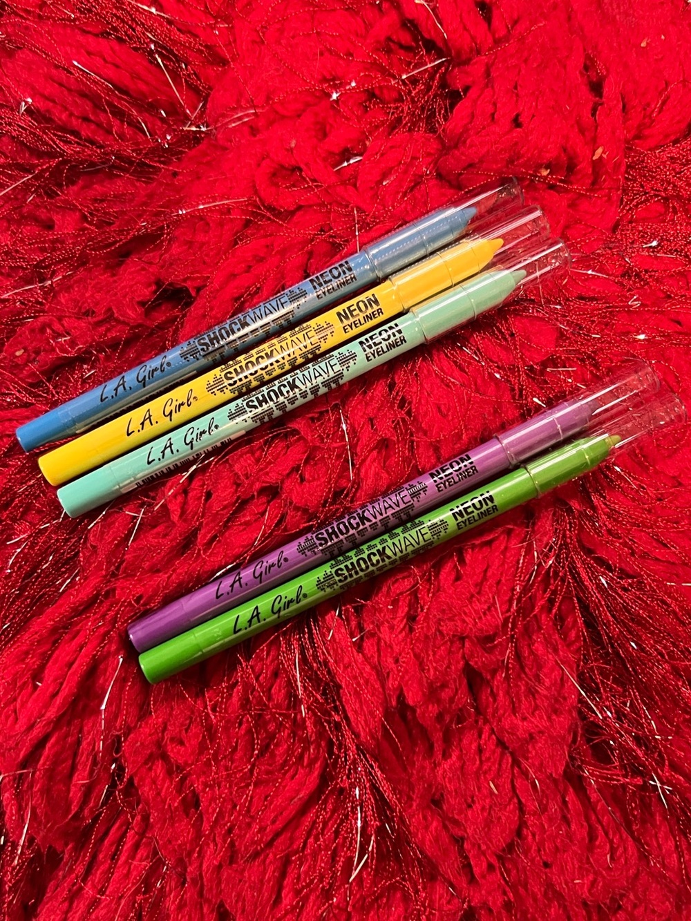 🌈 L.A. Girl Shockwave Neon Eyeliner Electric Screamin’ Fresh Bonus Vivid Gotcha